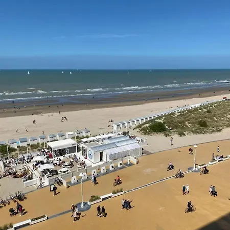 Apartment Den Oever Iv 602 With A Sea View