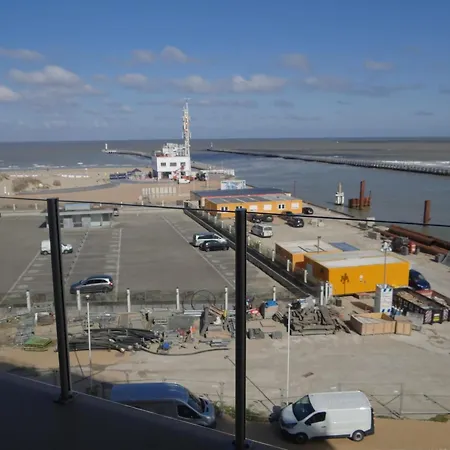 Den Oever Iv 602 With A Sea View Nieuwpoort